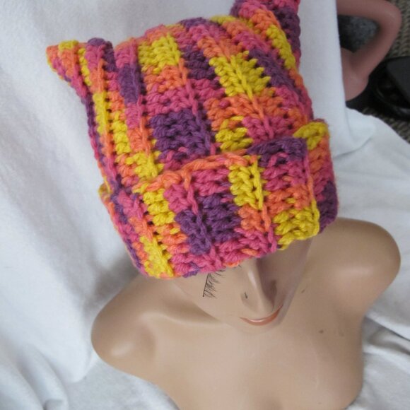 Multicolor Cat Ear Beanie - Picture 6 of 9